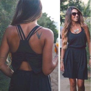Lululemon City Summer Dress (with pockets!), Lightweight in Black, Size 4